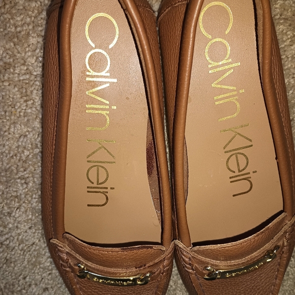 Calvin Klein Lunasi Leather Loafers with Gold Accent 6 - Picture 2 of 5